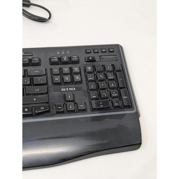 Logitech G110 Backlighting Gaming USB Wired Keyboard Model Y-U0007 - Picture 4 of 6